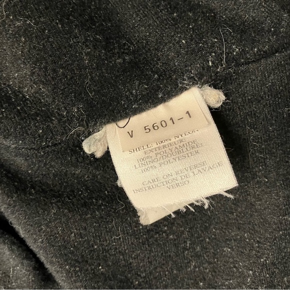 Cool weather outer by Marmot. Super sharp! - Picture 9 of 9